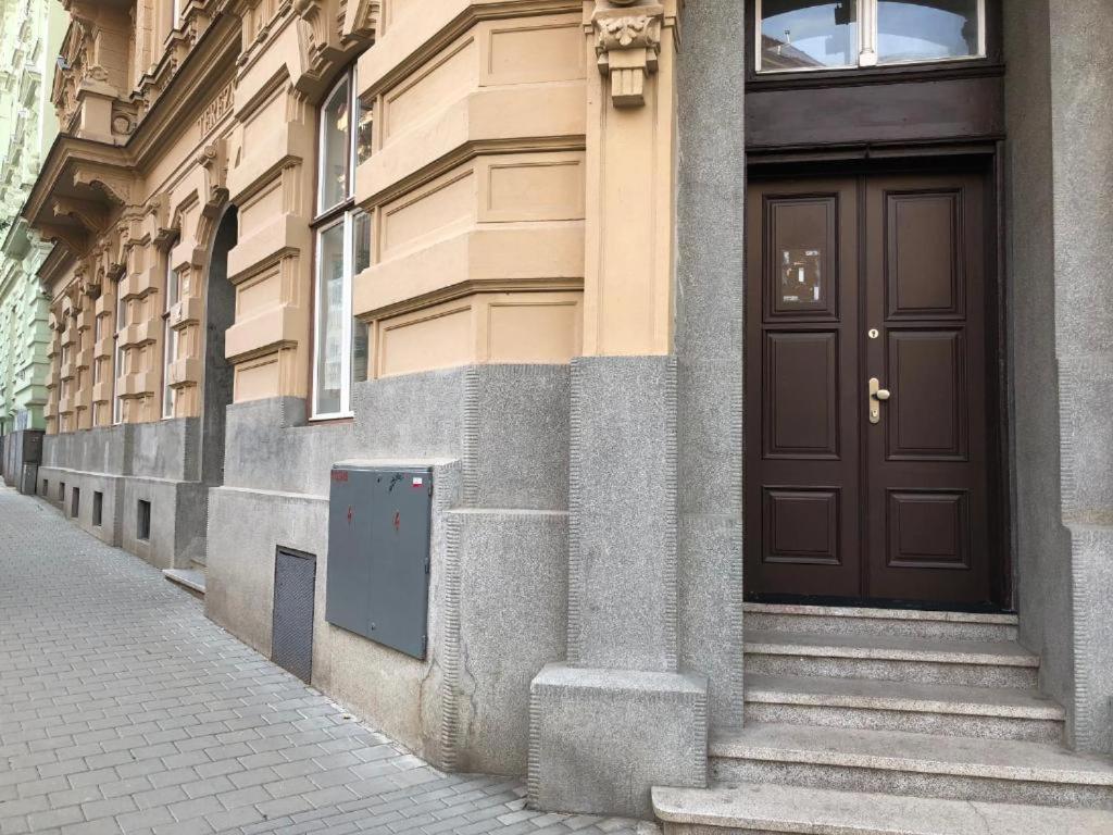 Apatrhostel Brno Brünn Exterior foto